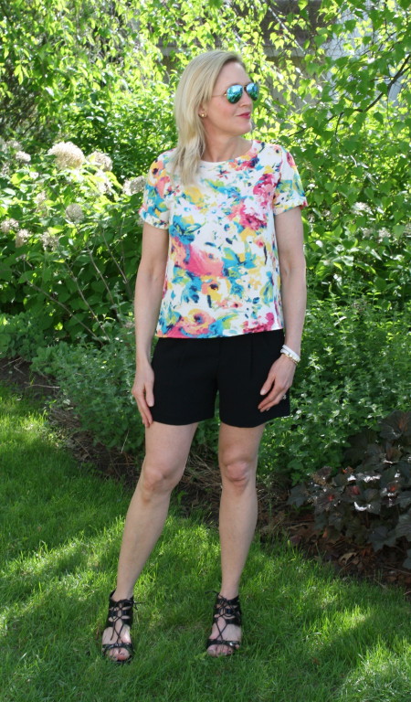 She's a Lady Floral Top_JCrew Black Shorts_Nine West Hydla Laceup Sandal