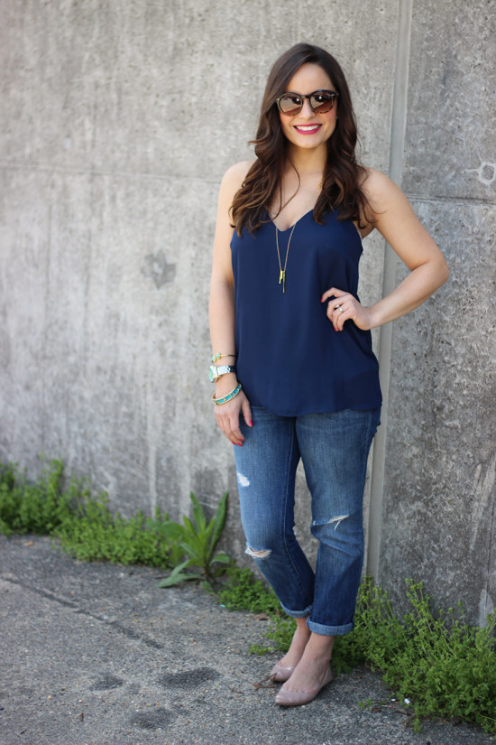 White Lies, Navy Tops & Oh, Hey Girl! Link-Up - Pumps & Push Ups