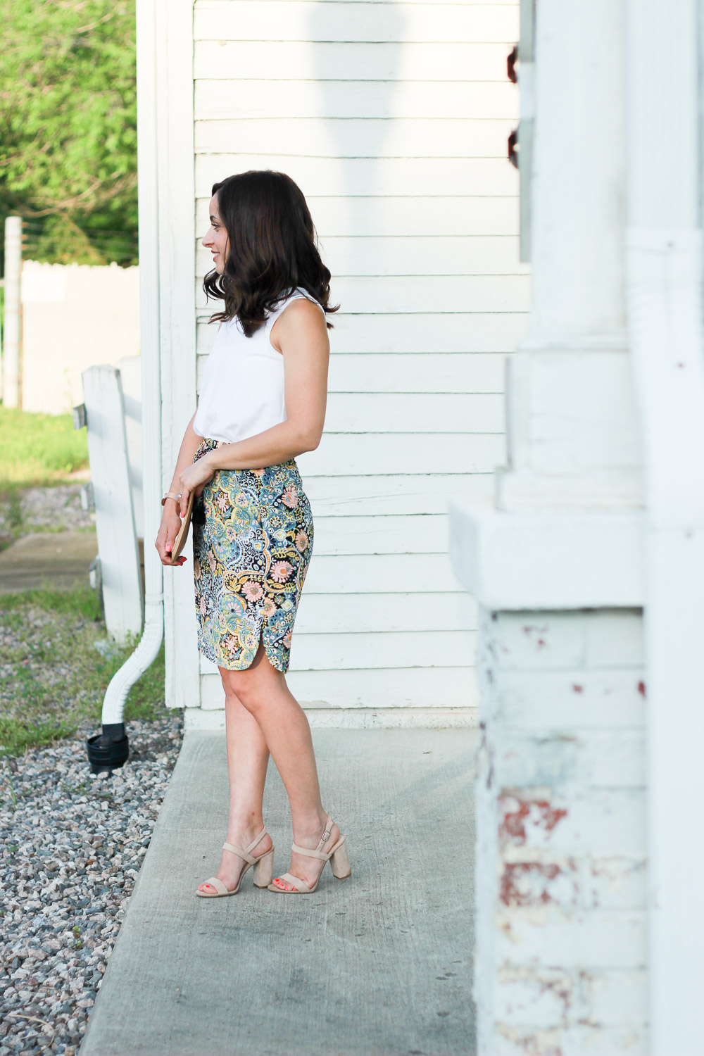 Loft floral hotsell pencil skirt