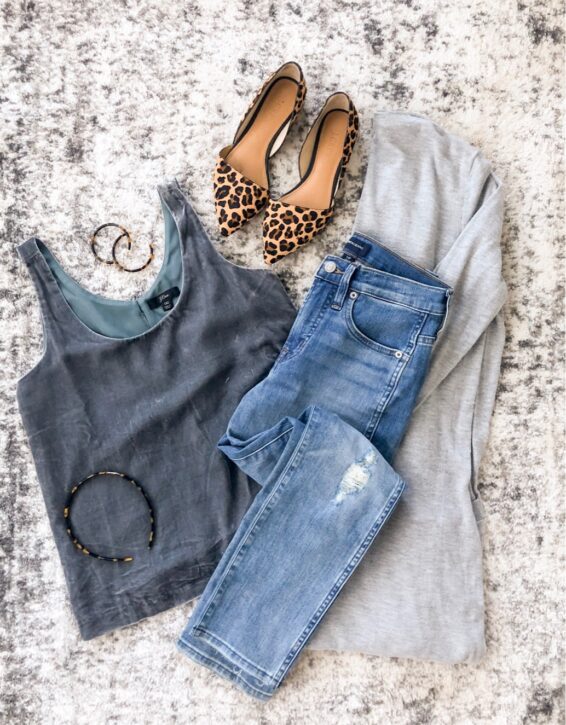 Fall Outfit Staples | Petite Style | Pumps and Push-Ups