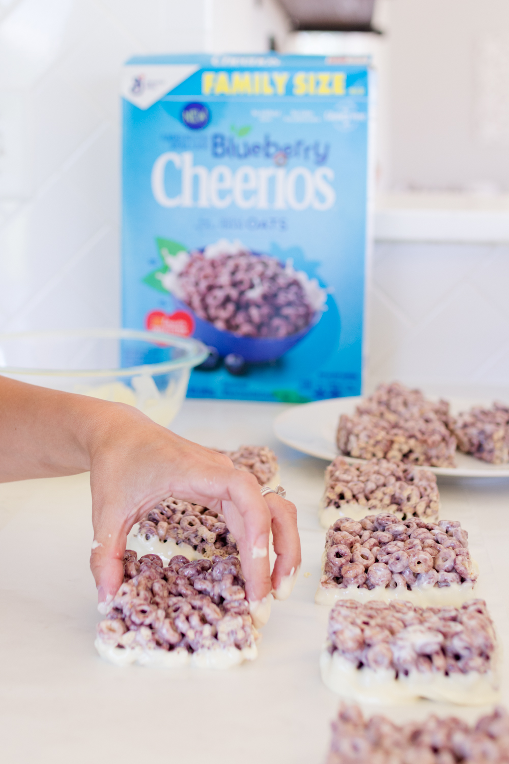 Chocolate covered marshmallow bar recipe | Blueberry Cheerios Bars | Cereal Bars 