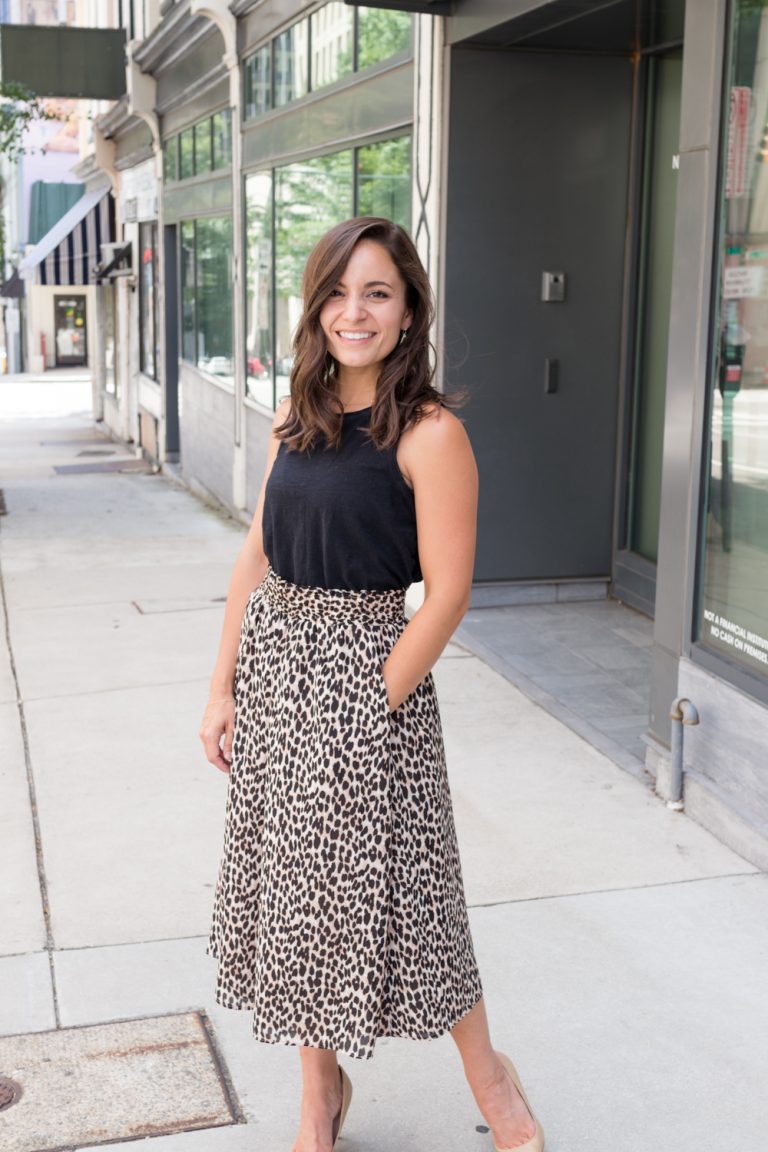 How To Wear A Midi Skirt When You're Petite - Pumps & Push Ups