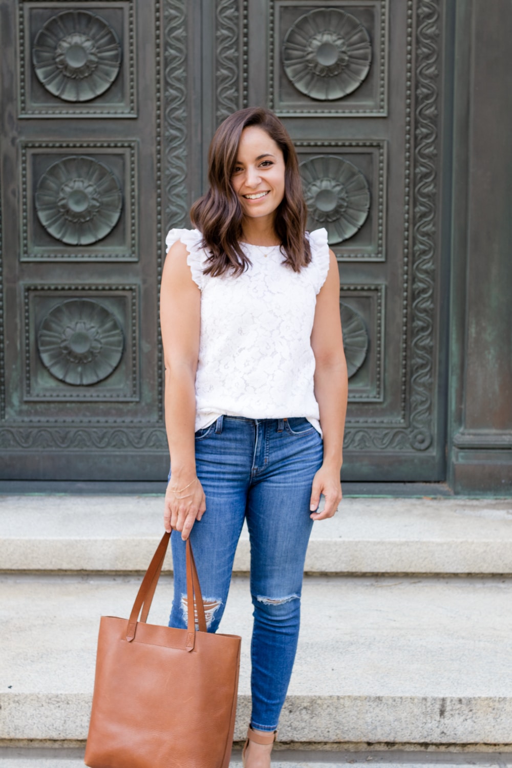 Simple Ways To Dress Up A Pair Of Jeans Pumps And Push Ups
