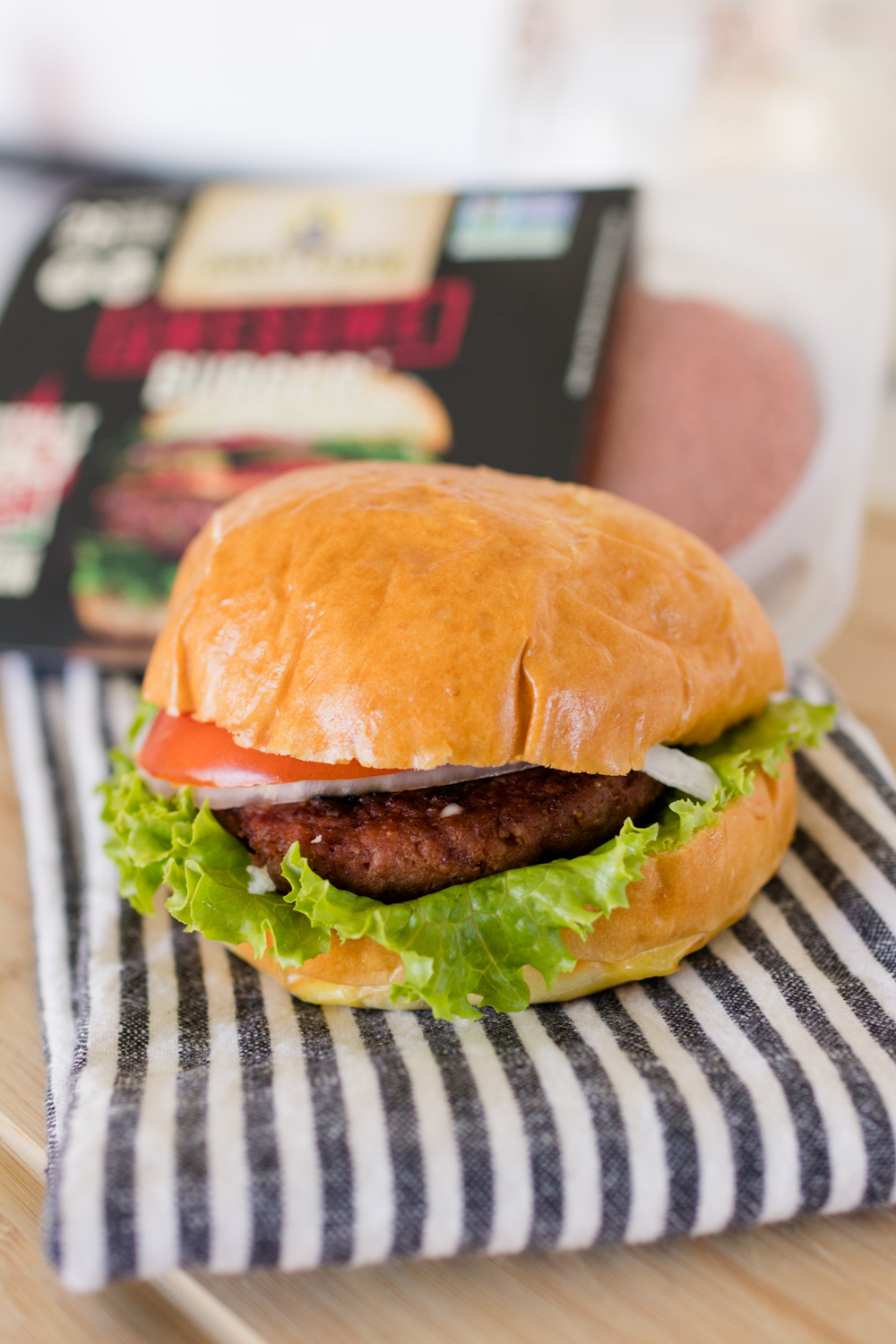 Plant-based Awesome Burger from Sweet Earth | Review via pumps and push-ups blog #ad