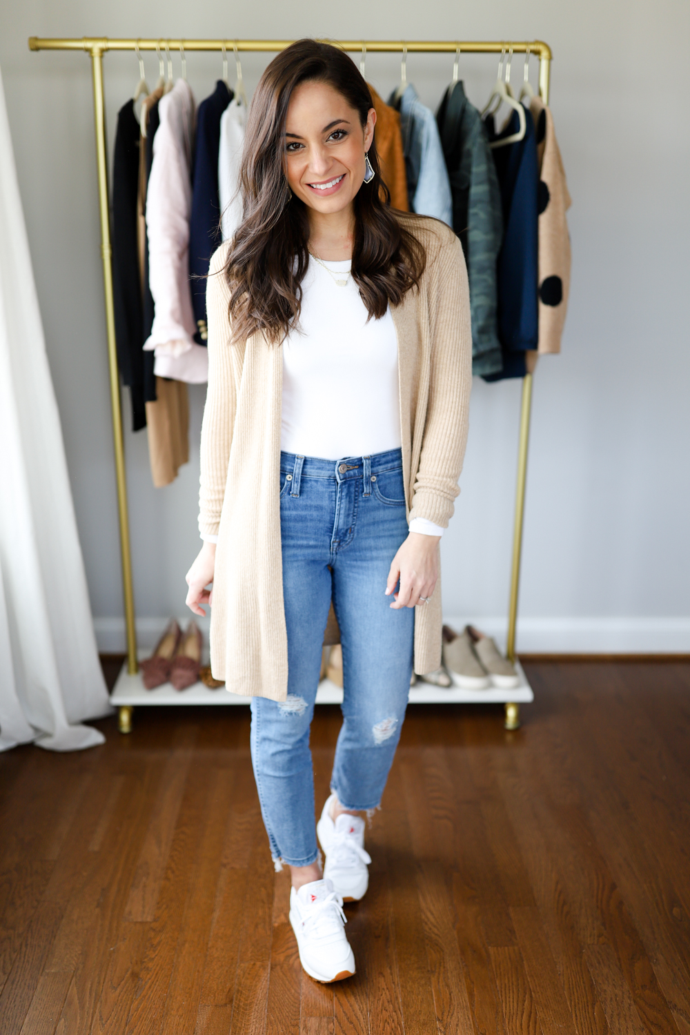 white sneakers outfit