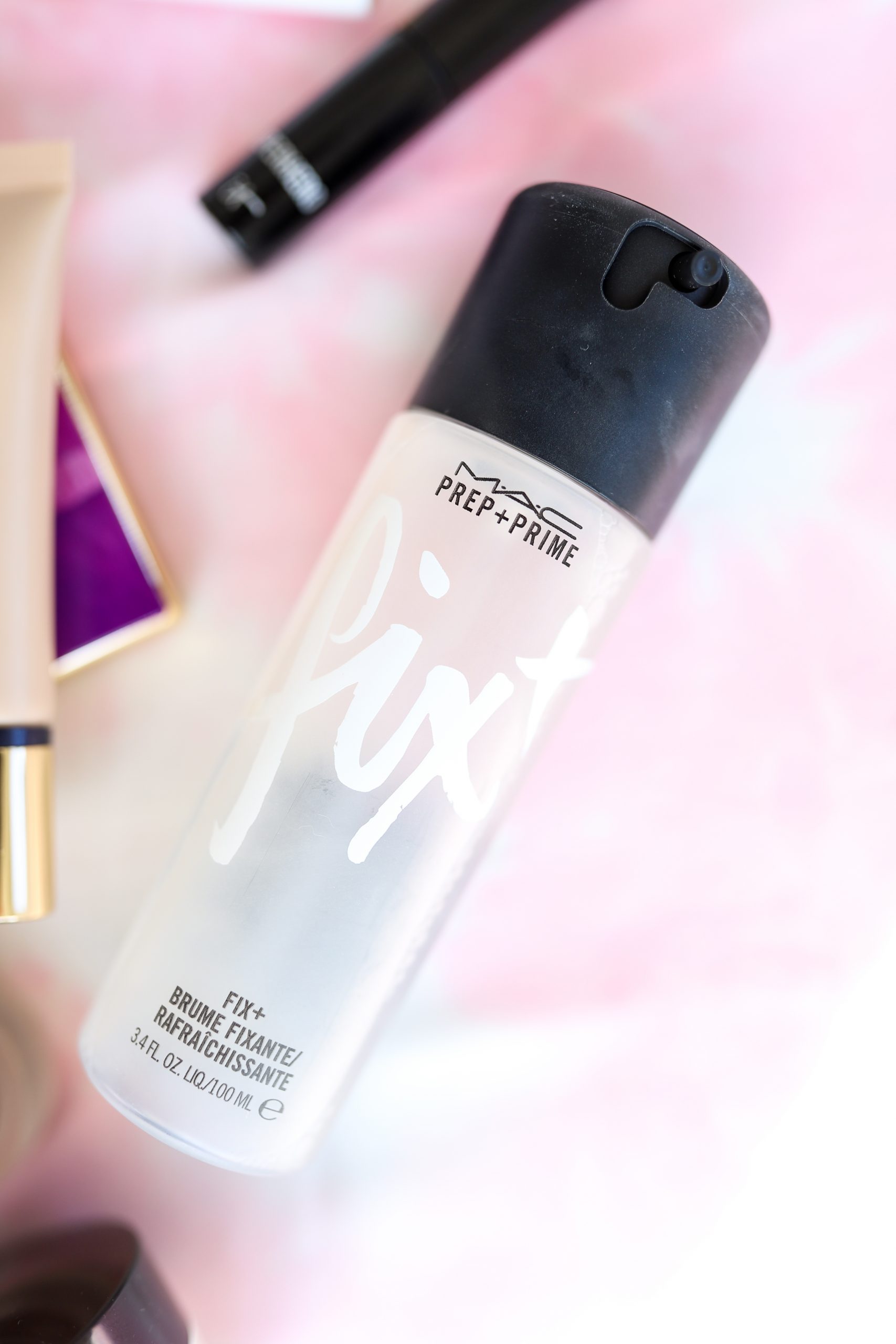 Mac Fix+ Spray | popular beauty prodcuts | my favorite beauty products reviewed via pumps and push-ups blog 