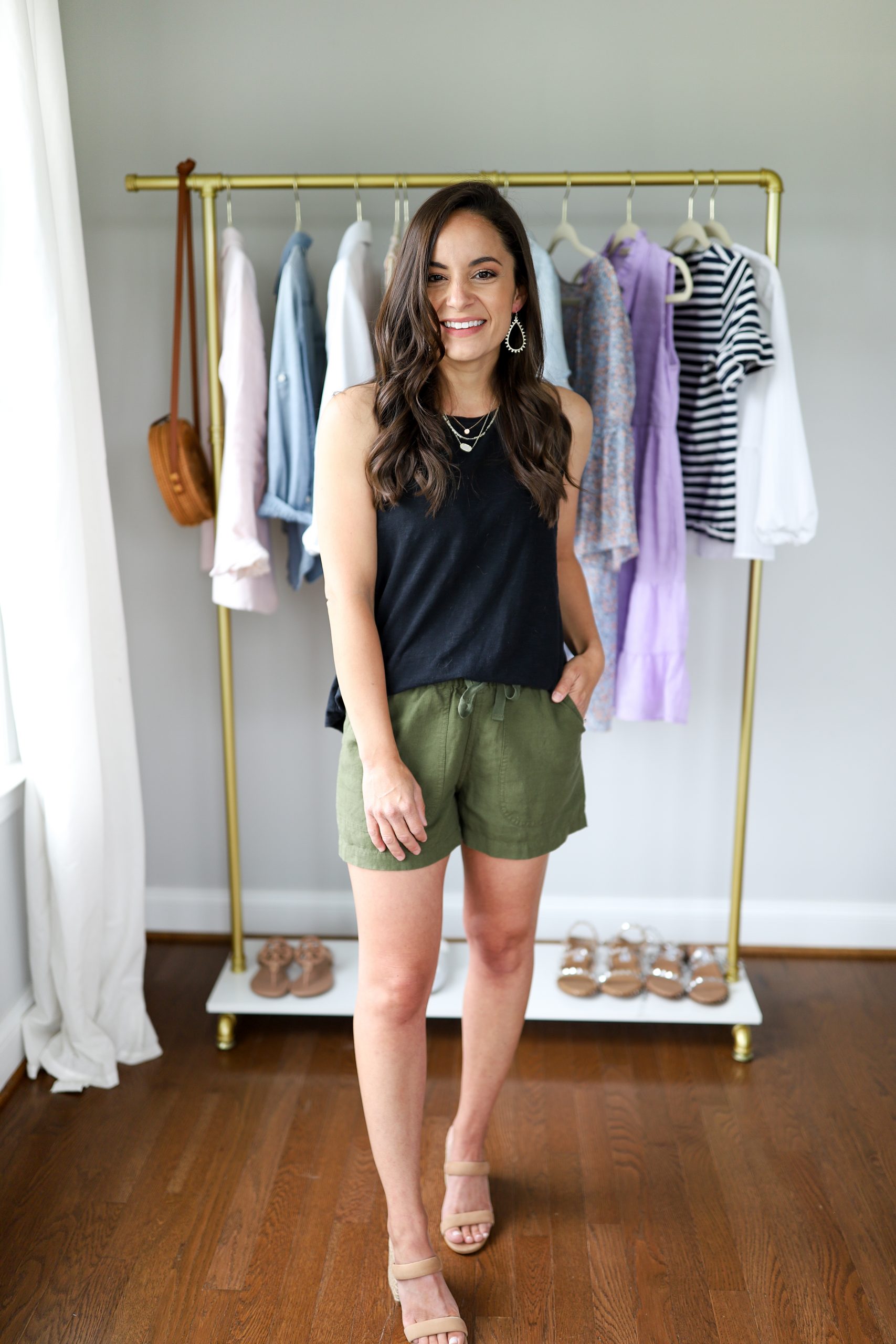 How To Style Linen Shorts  Jess Ann Kirby - Lifestyle Blog