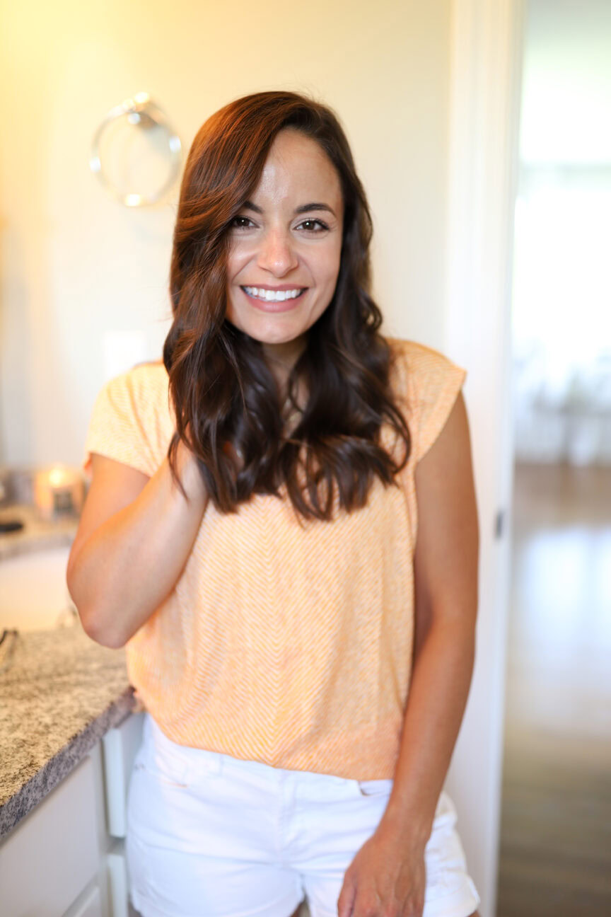 Flatiron curls tutorial via pumps and push-ups blog | hair tutorial | flatiron curls