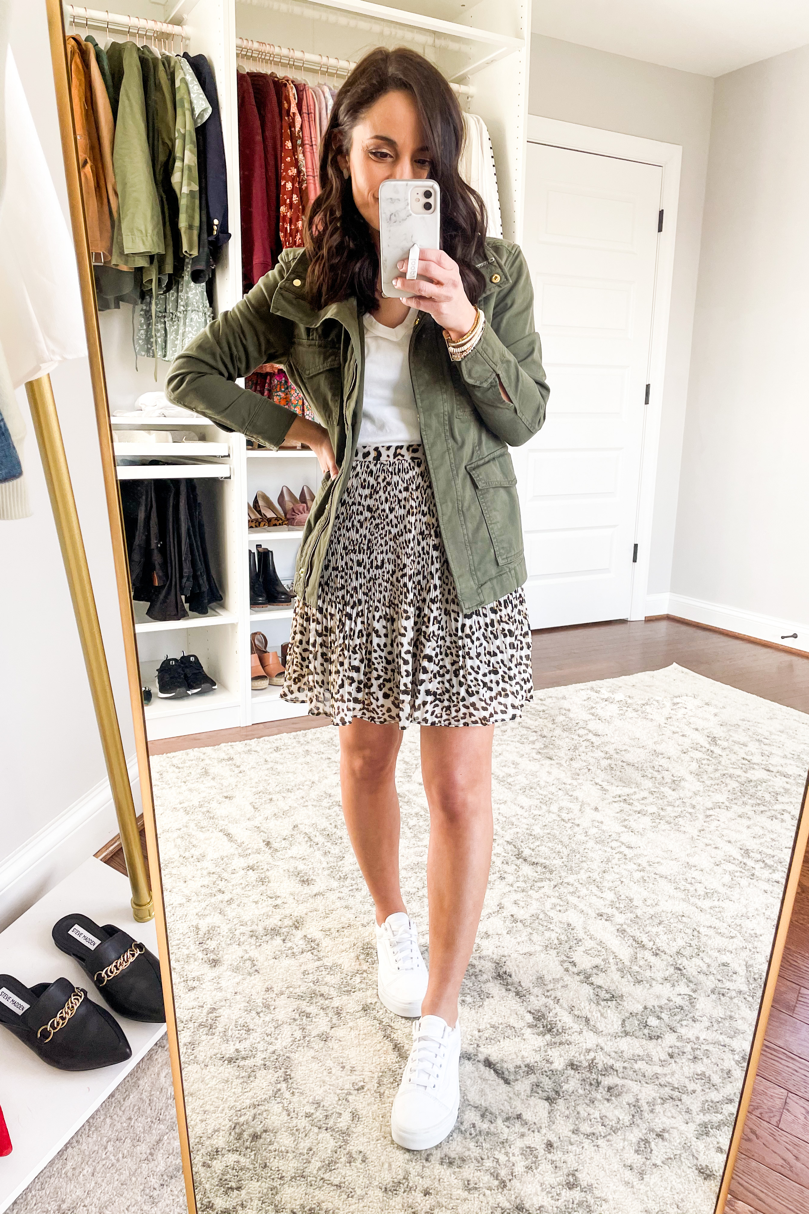 Petite style blogger | olive jacket outfit | leopard skirt outfit | 10 items 20 outfits | sneakers with skirt outfits 