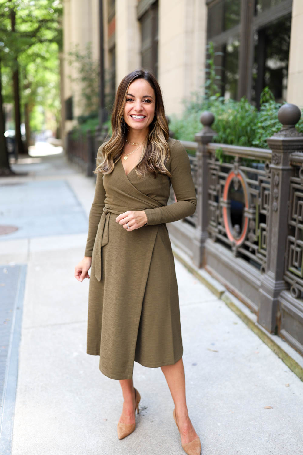 Petite-friendly wrap dress styled by petite style blogger, Brooke of Pumps and Push-Ups | petite style | wrap dresses | banana republic factory 
