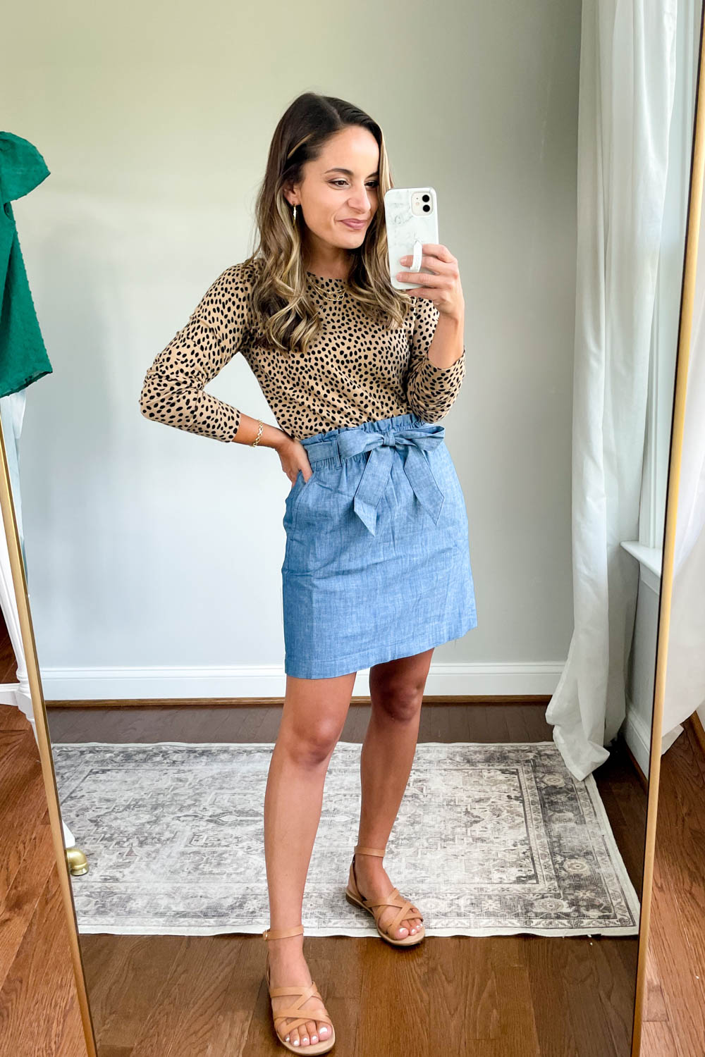 1 Skirt 8 Outfits via pumps and push-ups blog | petite style blog | petite fashion | fall transition outfits | fall outfits 
