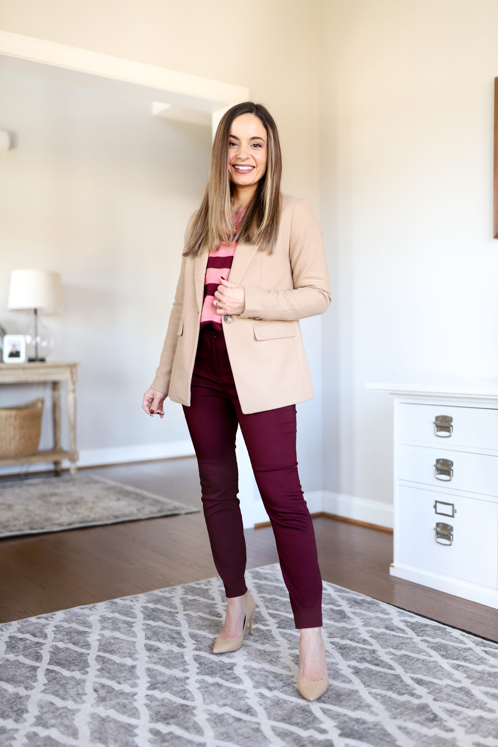 Casual Comfortable Outfits for Work - Pumps & Push Ups