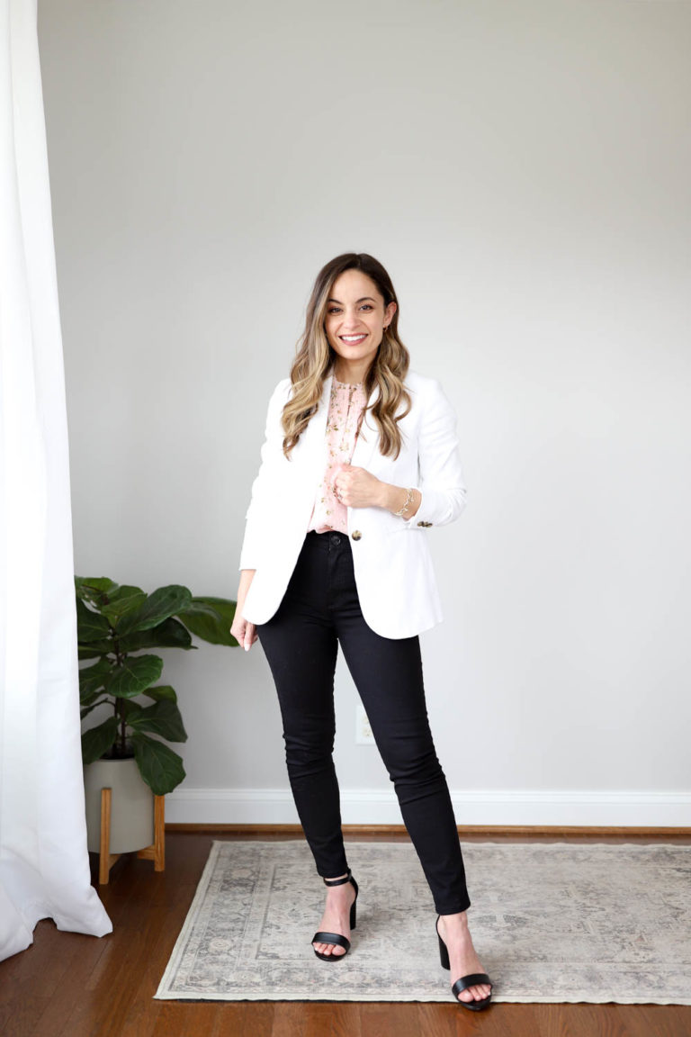 10 items 20 Outfits for Work: Spring Edition - Pumps & Push Ups