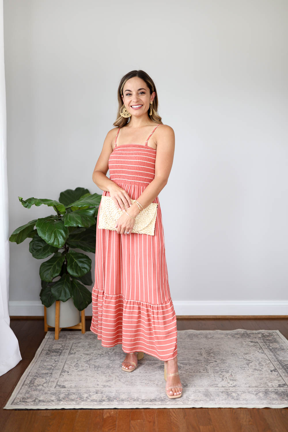 Summer maxi dress outfit via pumps and push-ups blog | summer outfits | summer date night outfits | summer maxi dresses | dresses | petite style 