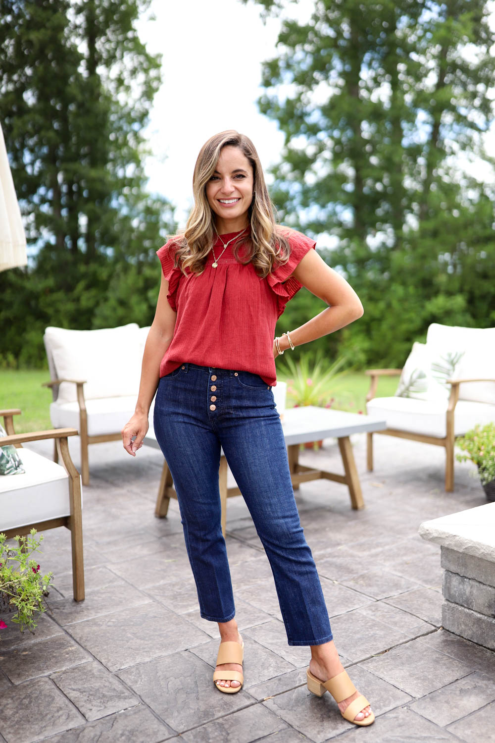 Cropped flare jeans via pumps and push-ups blog | petite style blog | dark denim outfits |  Five ways to wear denim via pumps and push-ups blog | petite style