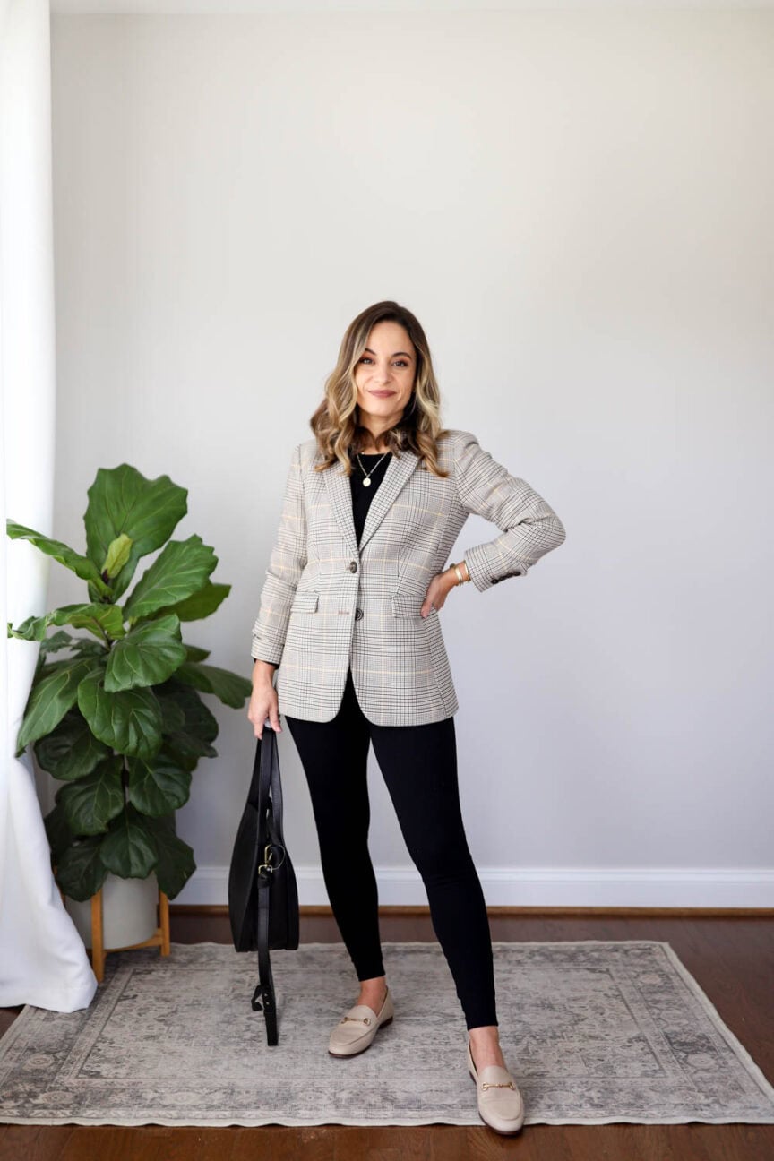 Petite-friendly outfits for work | fall outfits for work | ways to wear leggings to work | blazers for work | petite friendly blazers