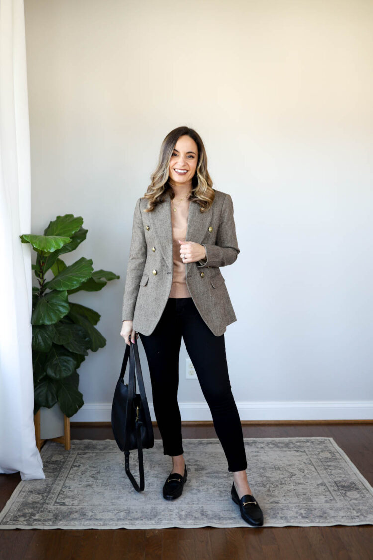 Outfits for Work With Jeans - Pumps & Push Ups