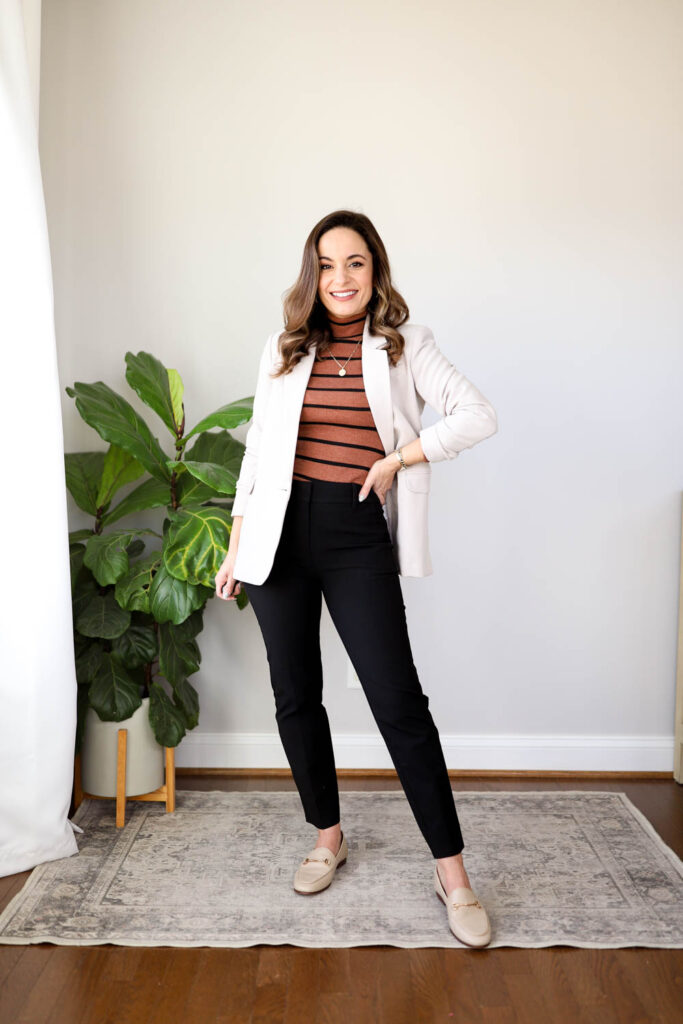 Petite friendly capsule style wardrobe for winter and early spring via pumps and push-ups blog | 11 items 20 outfits | 10 items 20 outfits | capsule wardrobe | petite style | workwear 