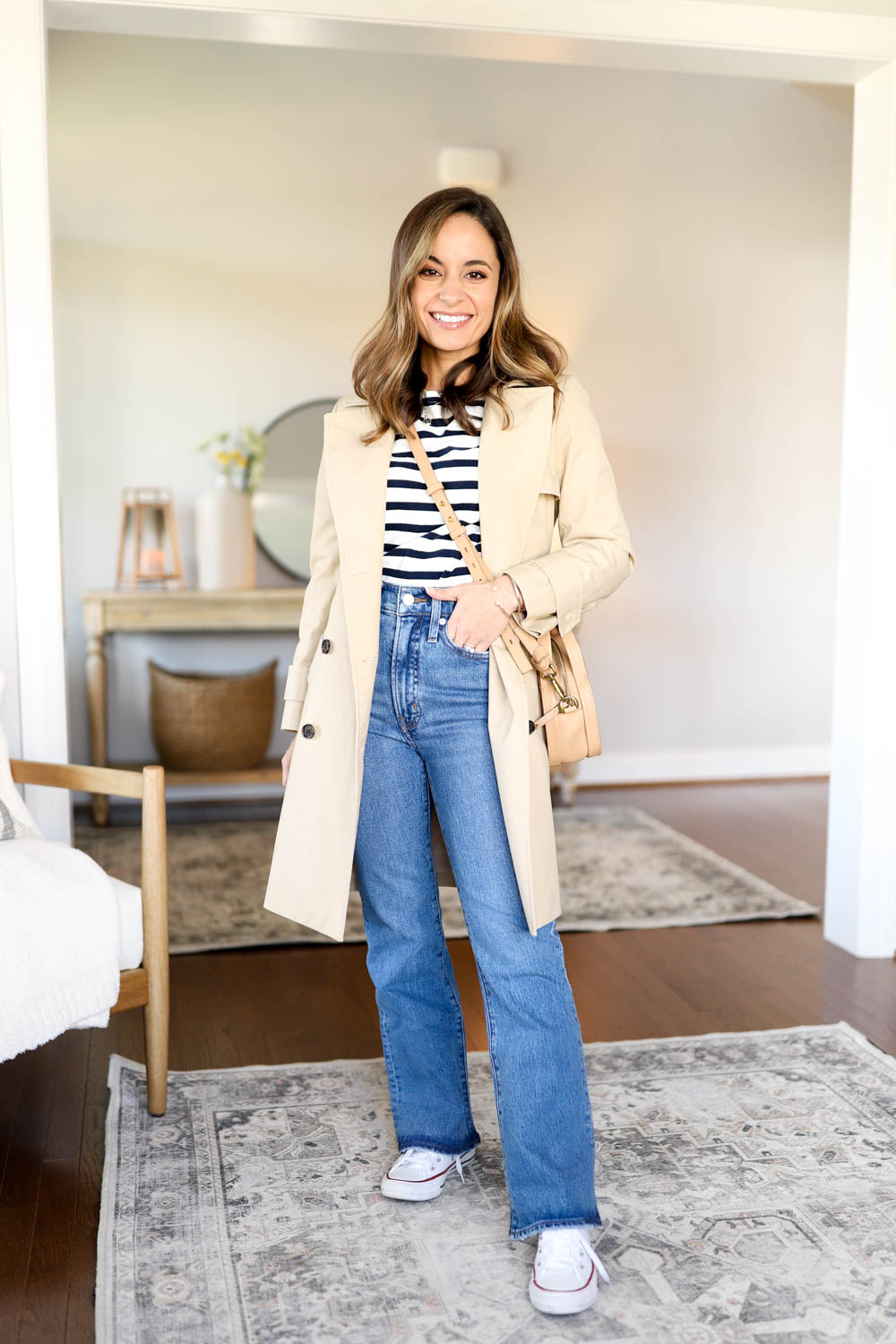 Spring sneakers outfit with flare jeans via pumps and push-ups blog | spring outfit ideas | sneakers outfits | petite style | trench coat outfit 