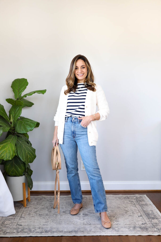 Petite friendly spring capsule wardrobe via pumps and push-ups blog | petite style | spring outfits | spring capsule outfit | capsule wardrobe