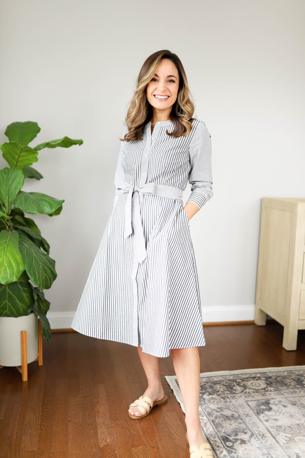 Spring travel outfits via pumps and push-ups blog | talbots outfits | beach dress | classic striped dress outfit | shirt dress outfit