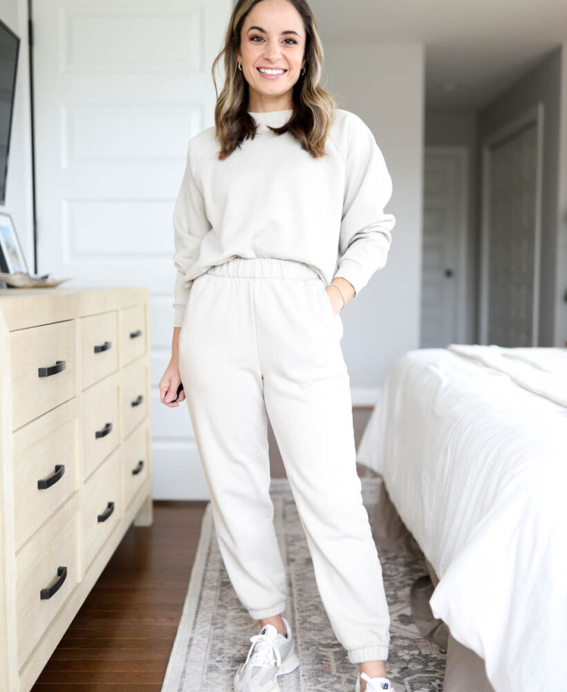 Neutral Summer Outfits for Work - Pumps & Push Ups