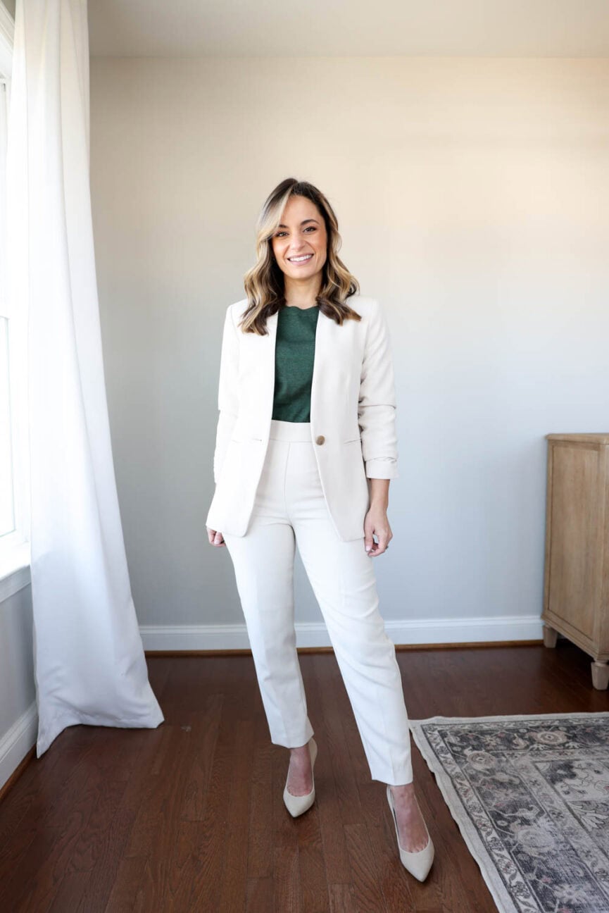 10 items 20 outfits | petite friendly capsule wardrobe | outfits for work | capsule style wardrobe
