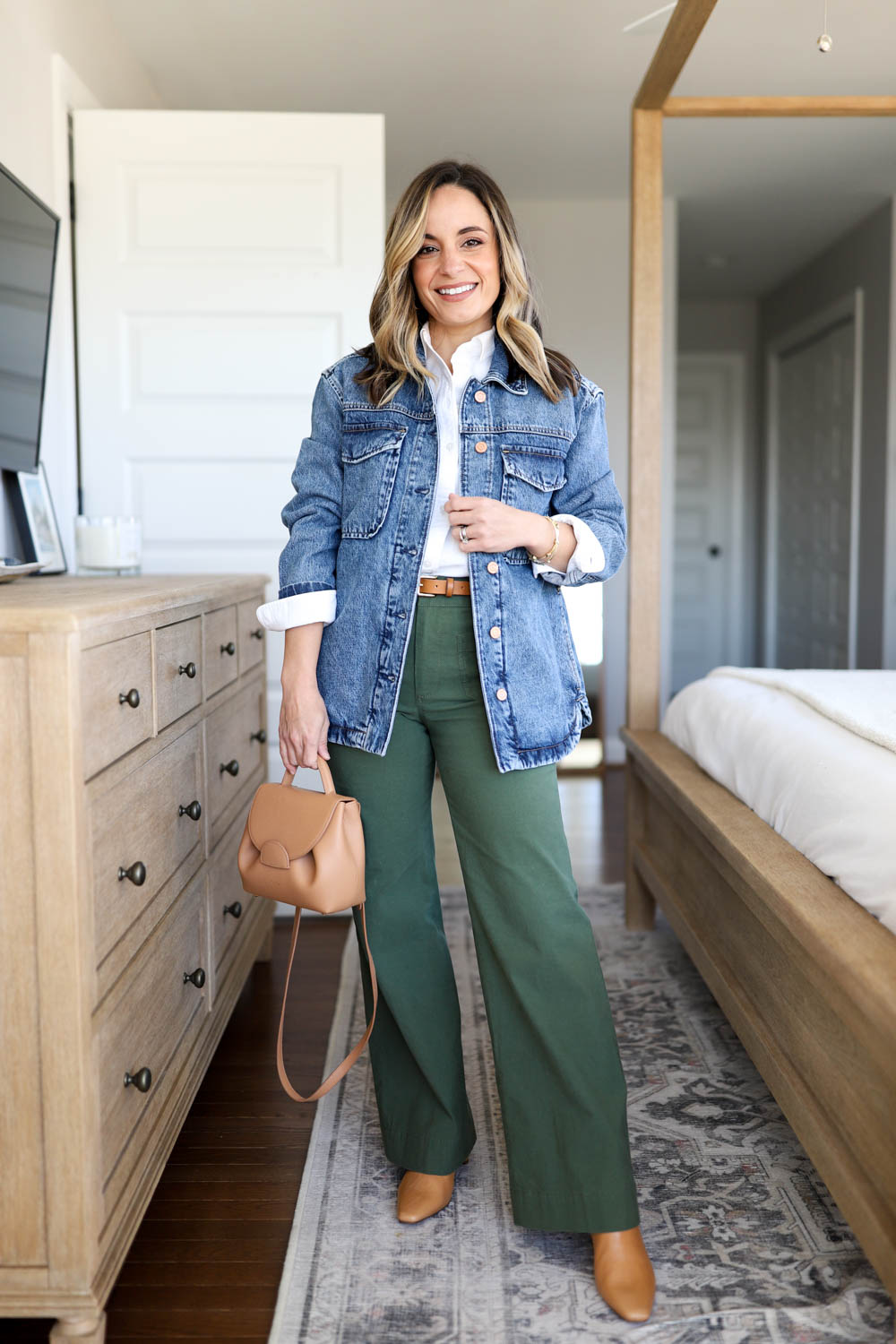 Three ways to wear olive pants via pumps and push-ups blog | olive pants outfits | wide leg pants outfits | petite style