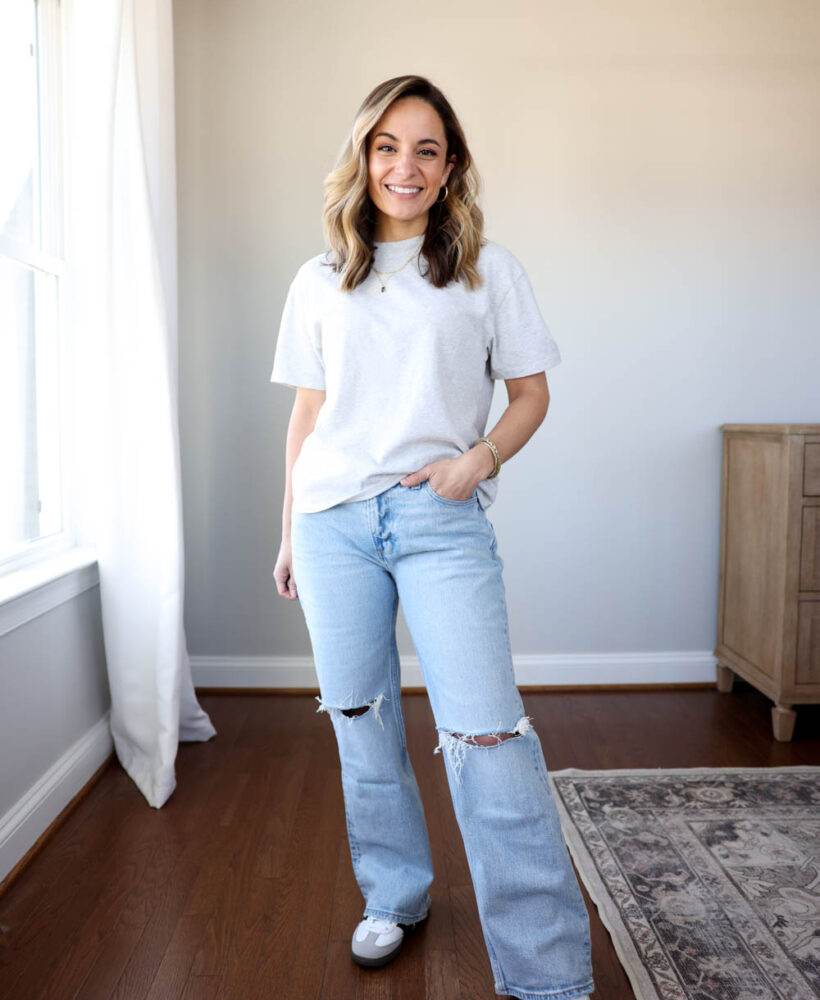 Baggy jeans for petites via pumps and push-ups blog | petite style blog | baggy jeans | petite style