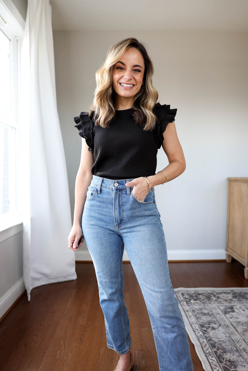 Ruffle sleeve top via Gibsonlook | Pumps and push-ups blog spring tops | review of gibsonlook 