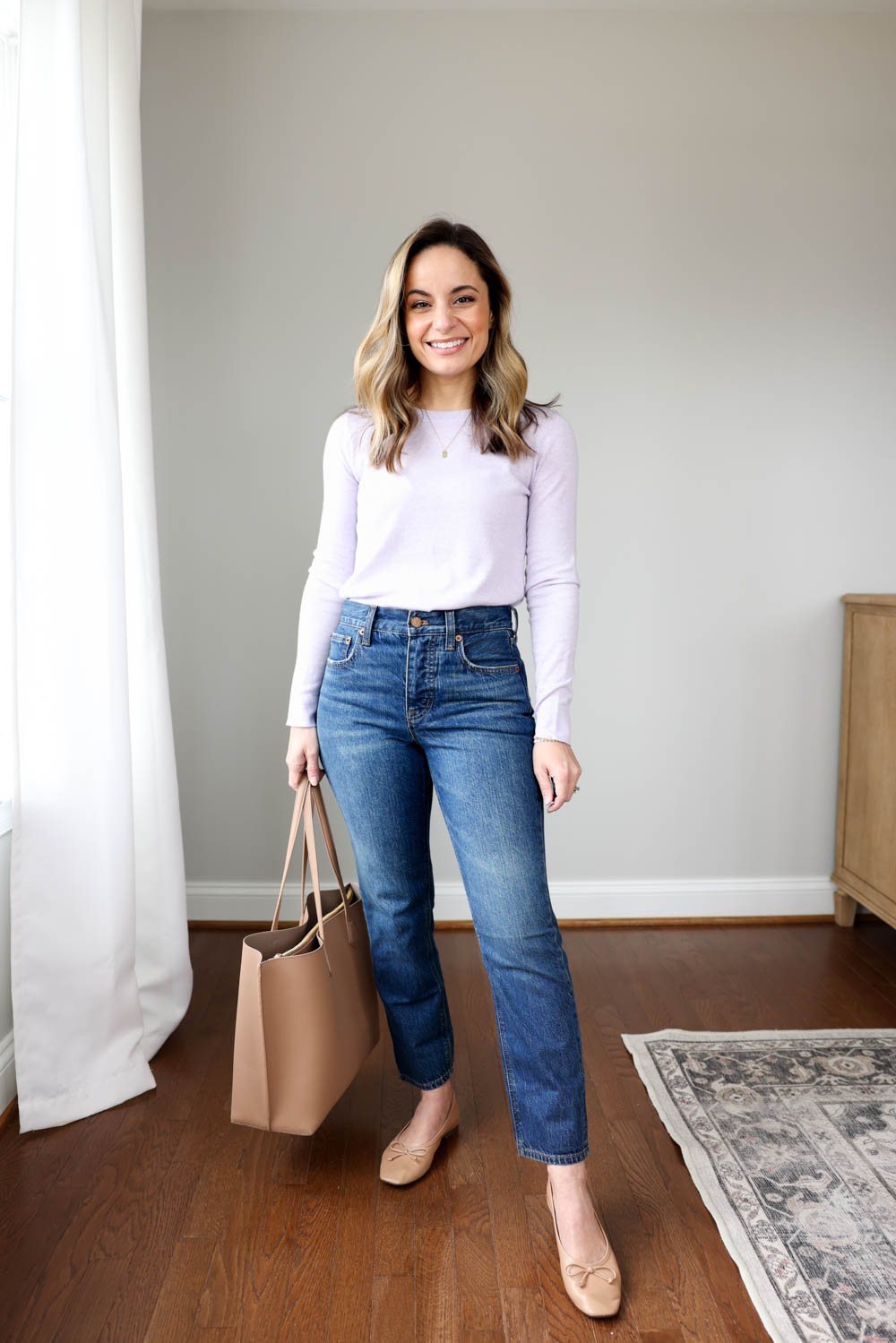 Petite-friendly spring outfit via pumps and push-ups blog | petite style | classic outfits | smart casual outfits 