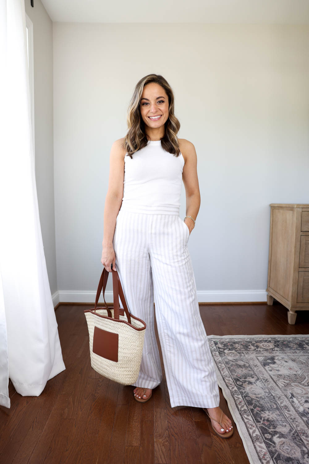 Petite-Friendly spring outfit via pumps and push-ups blog | summer outfit | spring outfit 