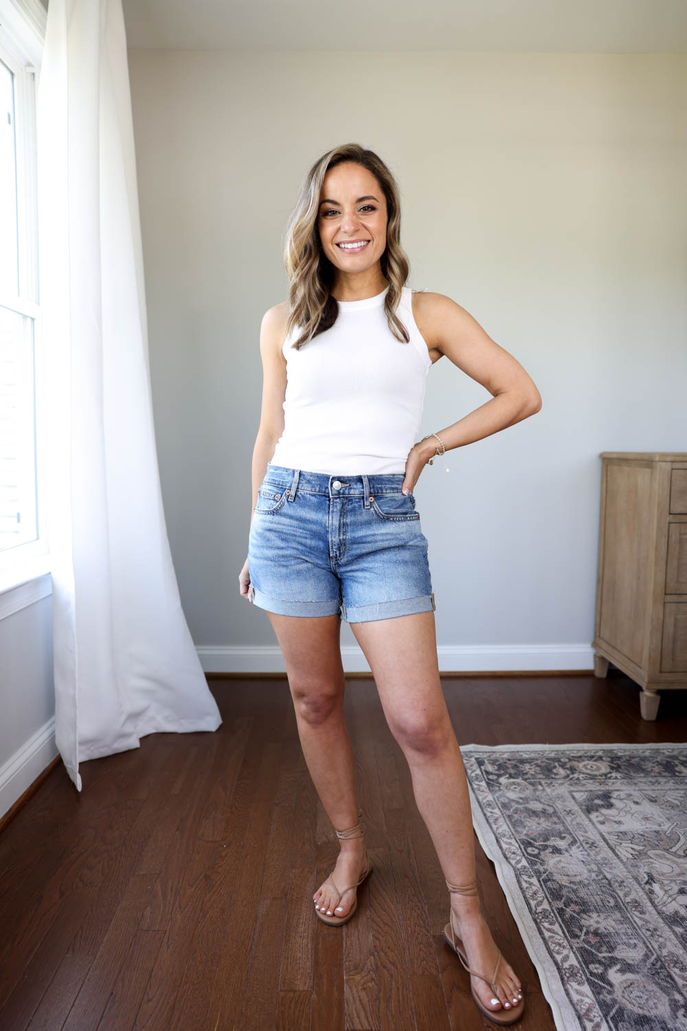 4" perfect shorts from AE via pumps and push-ups blog | denim shorts review | summer shorts outfit | petite style | petite fashion 