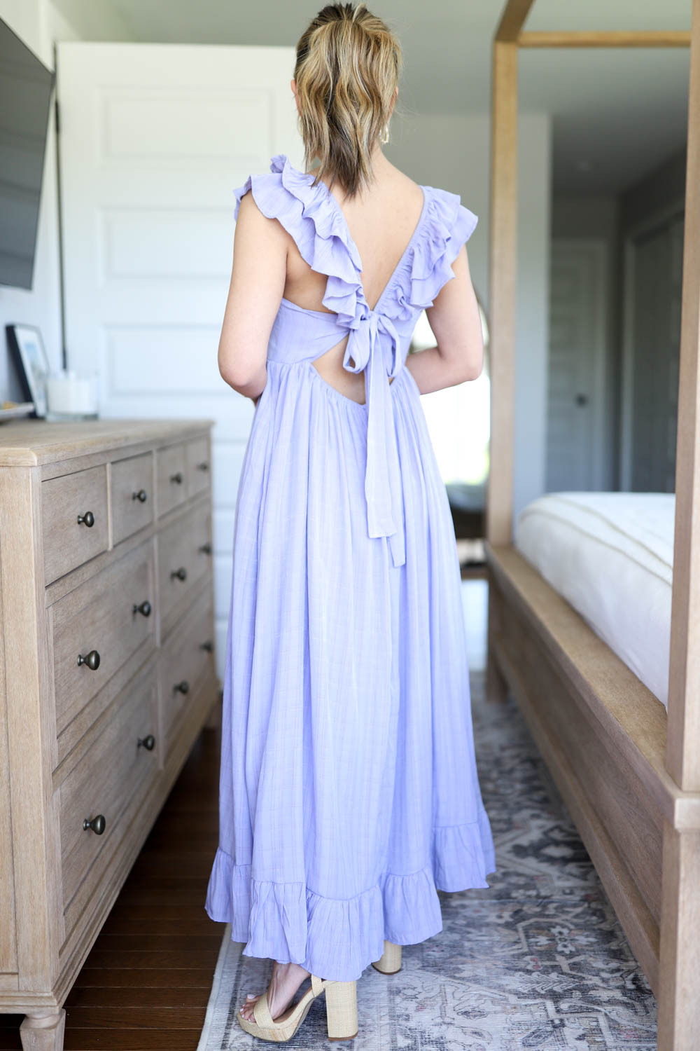 Petite-friendly maxi dress | open back maxi dress | summer dresses | amazon dresses