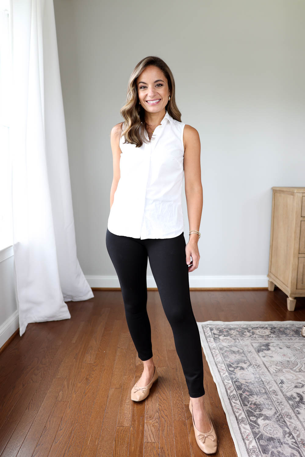 Petite-friendly ponte leggings from Quince via pumps and push-ups | petite friendly leggings | leggings for work | outfits for teachers 