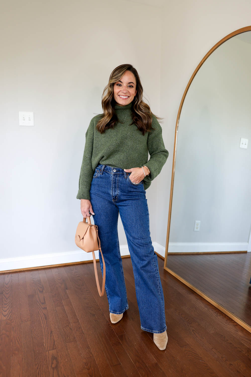 How to wear boots with wide leg jeans via pumps and push-ups blog | fall outfits | jeans and boots pairings | petite fashion | fall fashion 