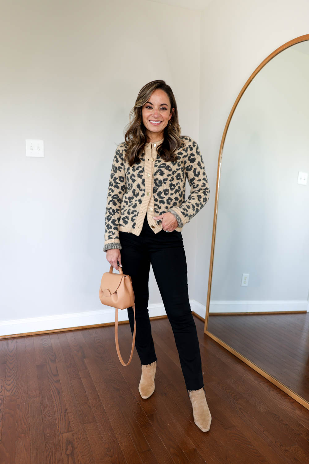 Petite-friendly cropped flare jeans styled with boots via pumps and push-ups blog | fall outfits | pairing jeans with boots | petite fashion 