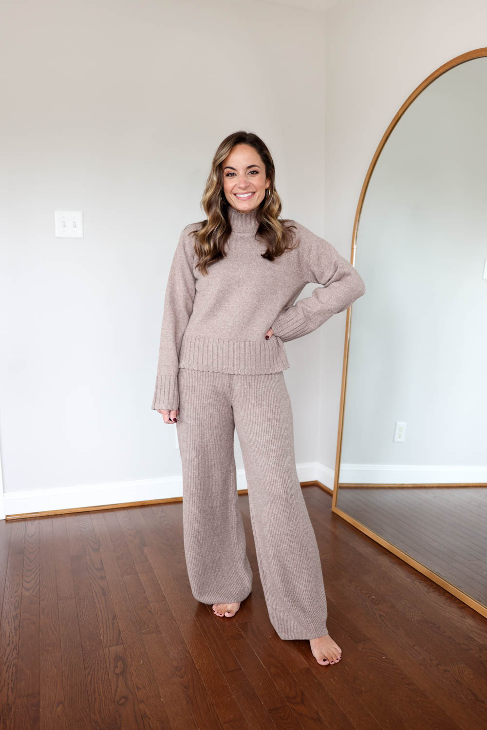 Petite-friendly loungewear via pumps and push-ups blog | petite loungewear | sweater matching set 