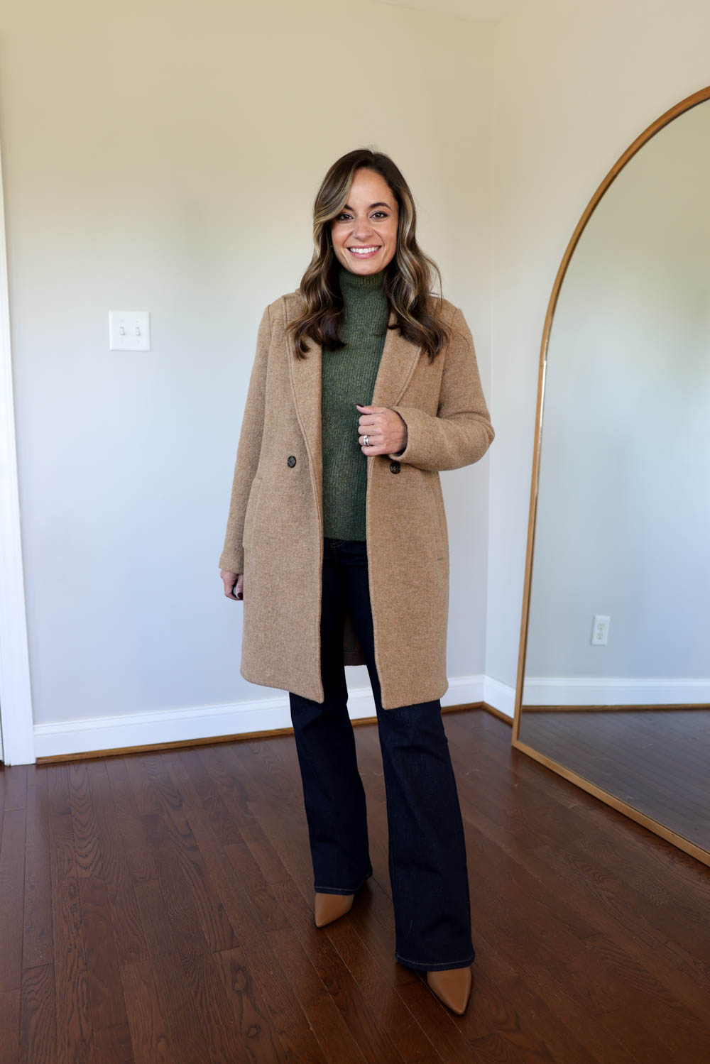 Petite-friendly fall coats via pumps and push-ups blog | petite friendly outfits | fall outfits | petite-friendly topcoats