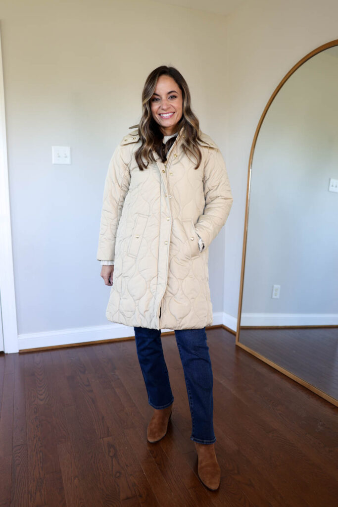 Stowe Puffer Jacket review via pumps and push-ups blog | fall jackets | fall outfits | petite fashion 