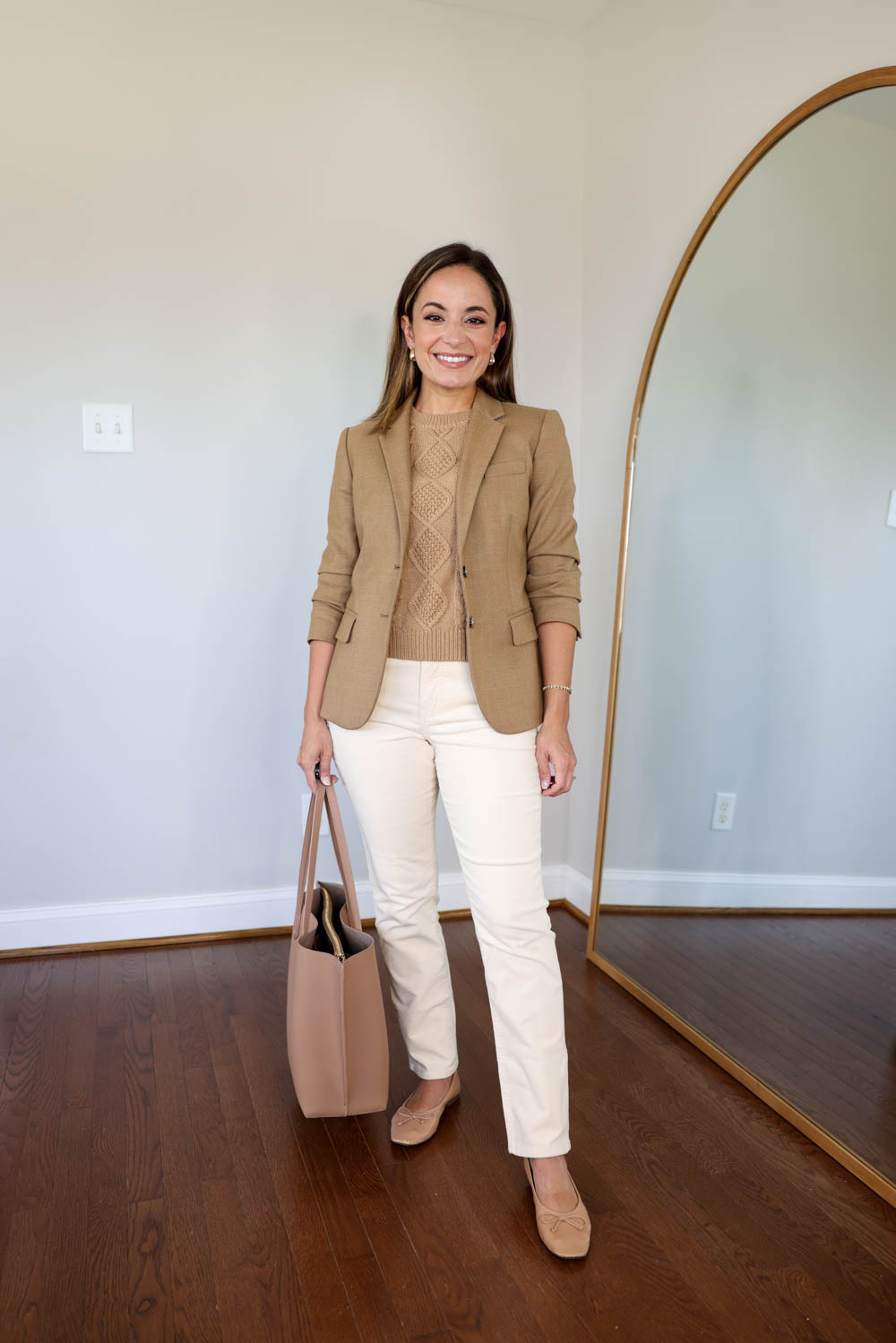 Petite-friendly fall outfits for work | corduroy pants outfit | camel blazer outfit | business casual outfit 