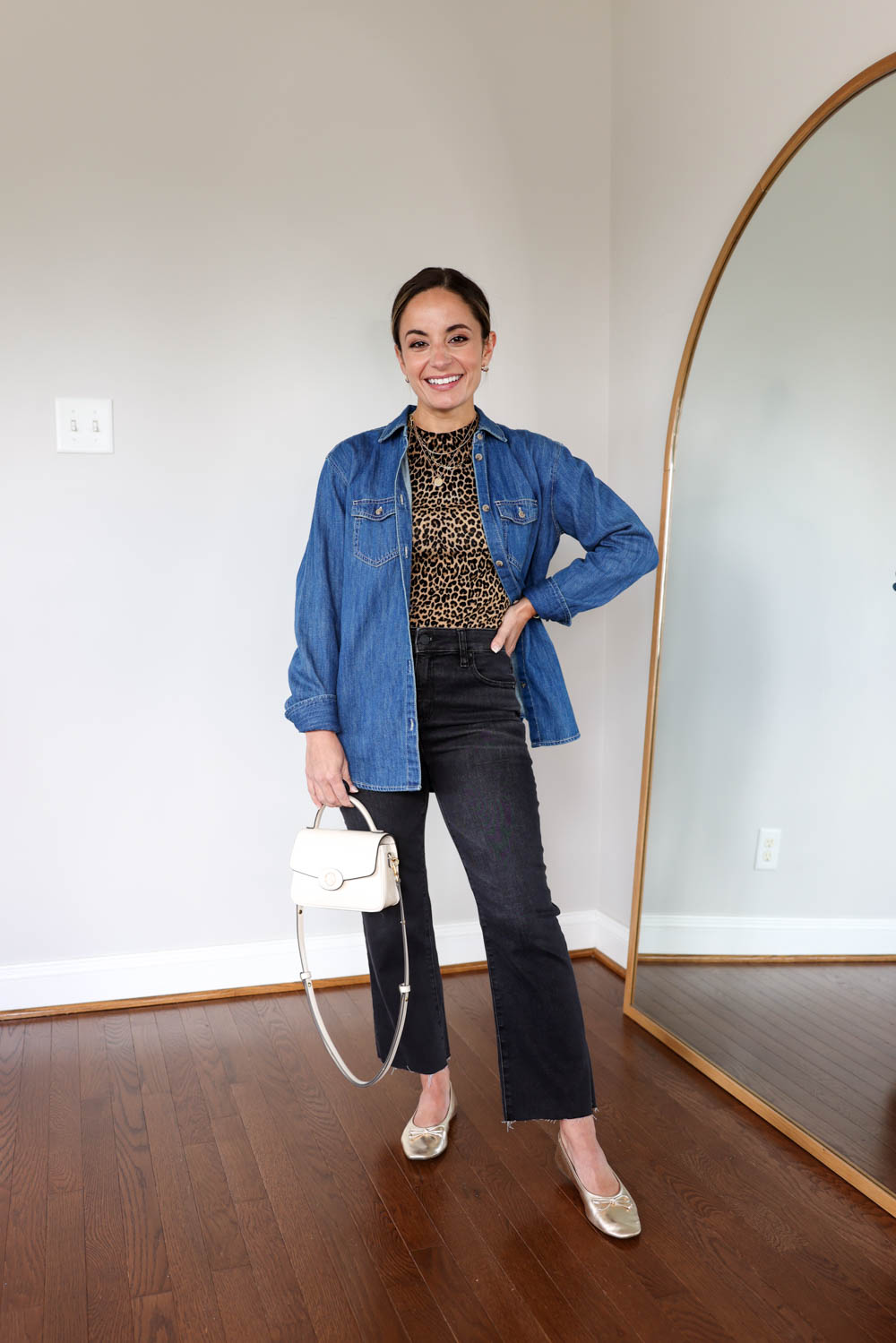 Petite-friendly outfits with leopard via pumps and push-ups blog | fall outfits | charcoal jeans outfits | early fall outfit 