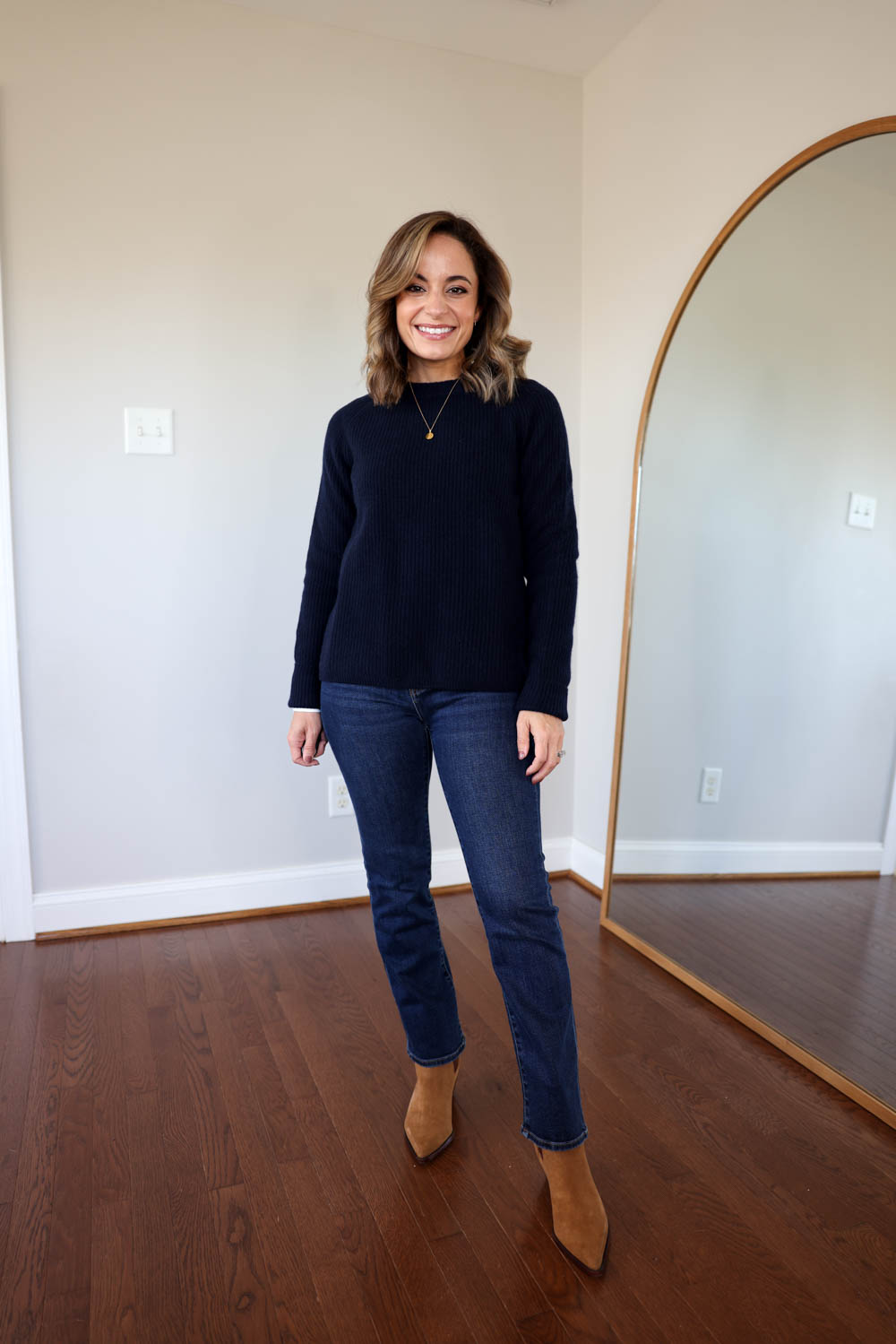 Quince cashmere sweater review via pumps and push-ups blog | cashmere sweaters | Quince sweaters | petite fashion | fall outfits 