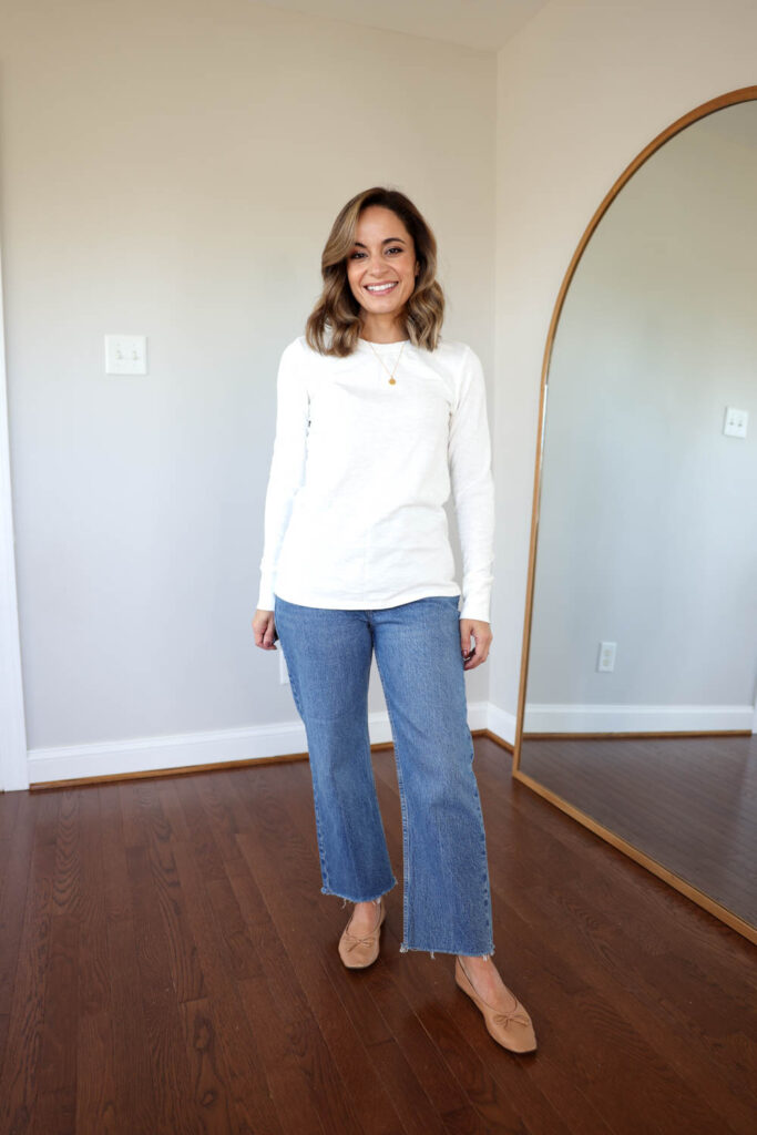 Petite-Friendly white t-shirt review | white layering t-shirts | the best white t-shirts 