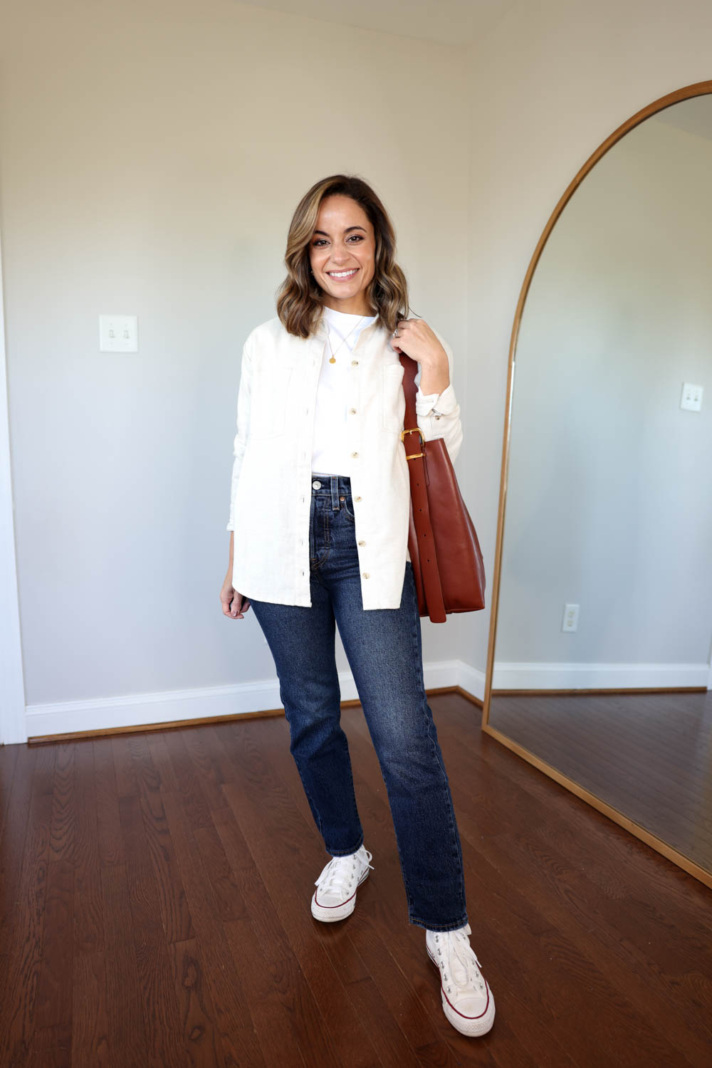 Petite-friendly outfits with jeans and sneakers via pumps and push-ups | petite style | petite fashion | casual outfits with jeans 