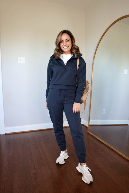 Fall outfits with sneakers via pumps and push-ups blog | fall activewear | petite style | petite fashion | joggers set