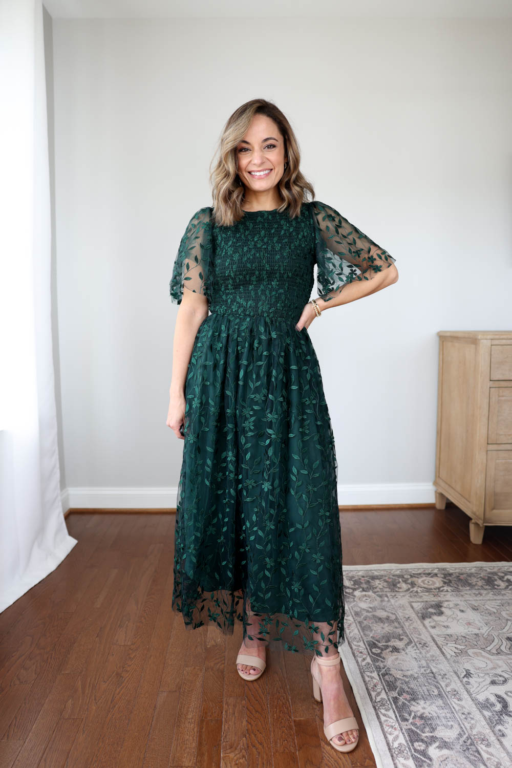 Petite-friendy fall dresses or fall family photos | fall dresses | petite fashion | fall fashion 