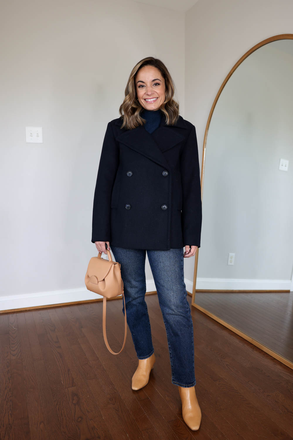 Petite-friendly coats | winter coats | winter outfits | petite style | petite fashion | fall outfits 