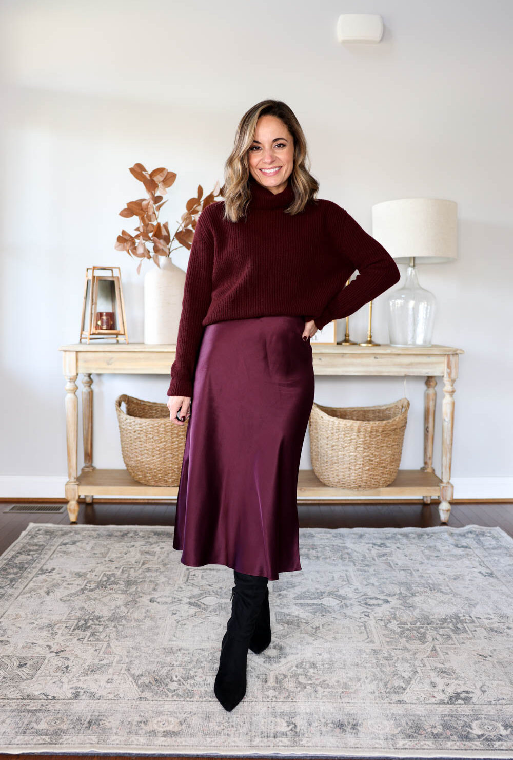 Dressy outfits for Thanksgiving via pumps and push-ups blog | fall outfits | silk skirt outfits | petite fashion