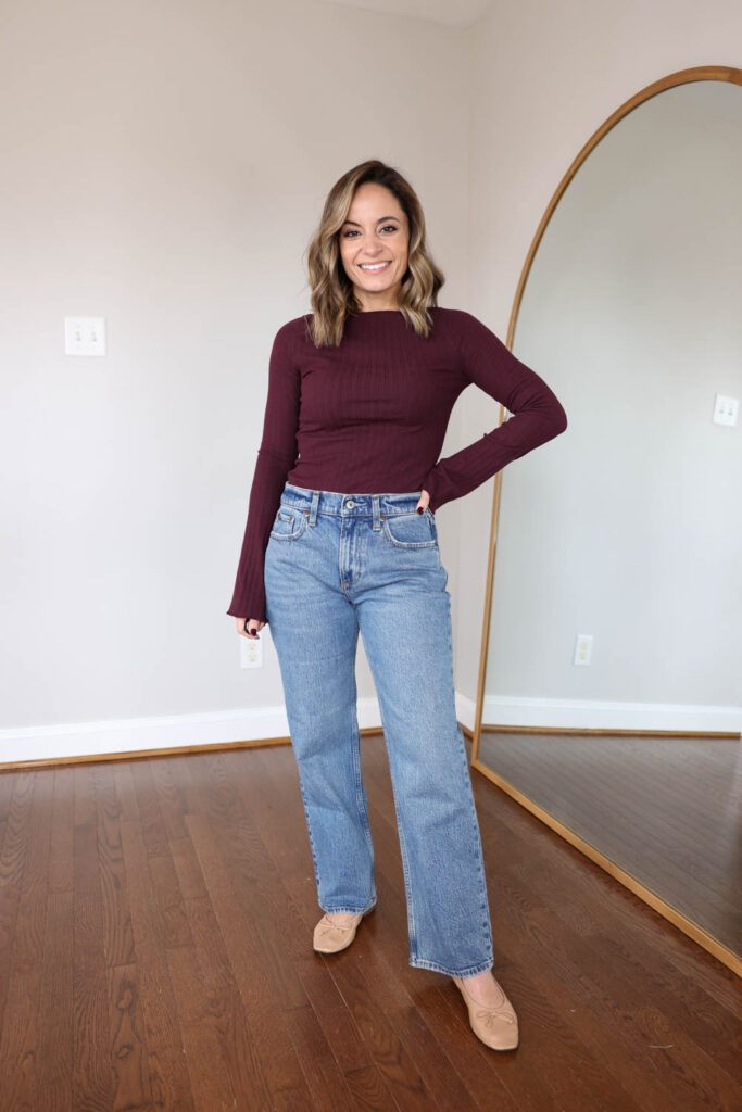 Low-Rise Baggy jeans review via pumps and push-ups blog | abercrombie jeans review | fall jeans | petite fashion | petite style | baggy jeans for petites 